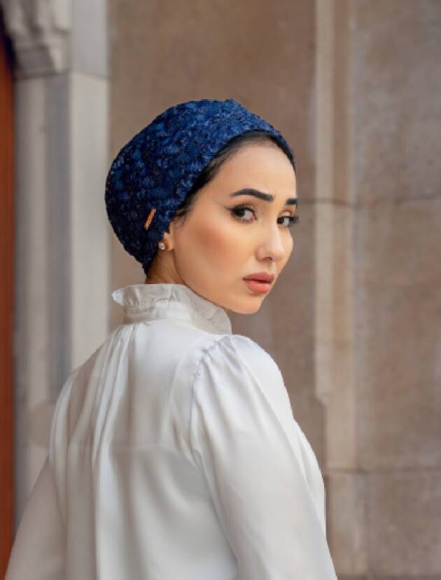 Lace Navy Turban