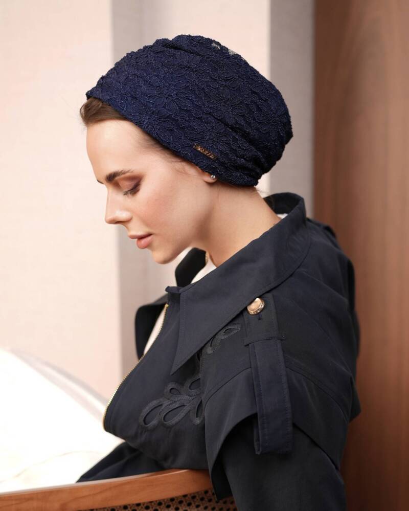 Lace Navy Turban